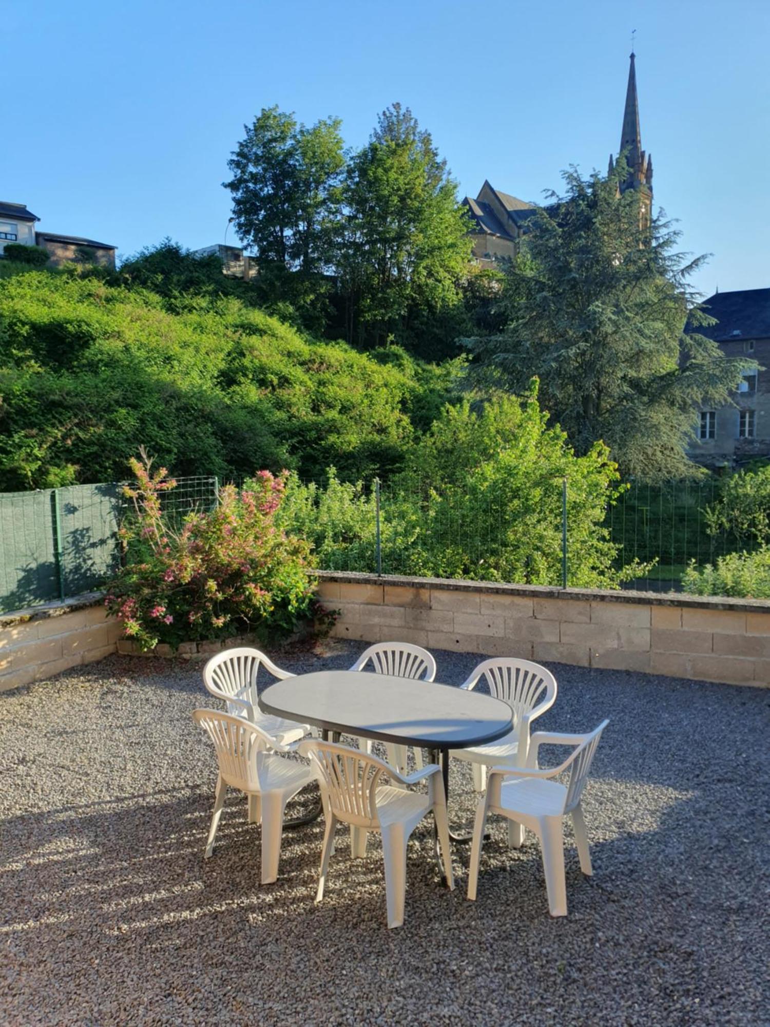 Gite Des Jardiniers Fumay Zimmer foto